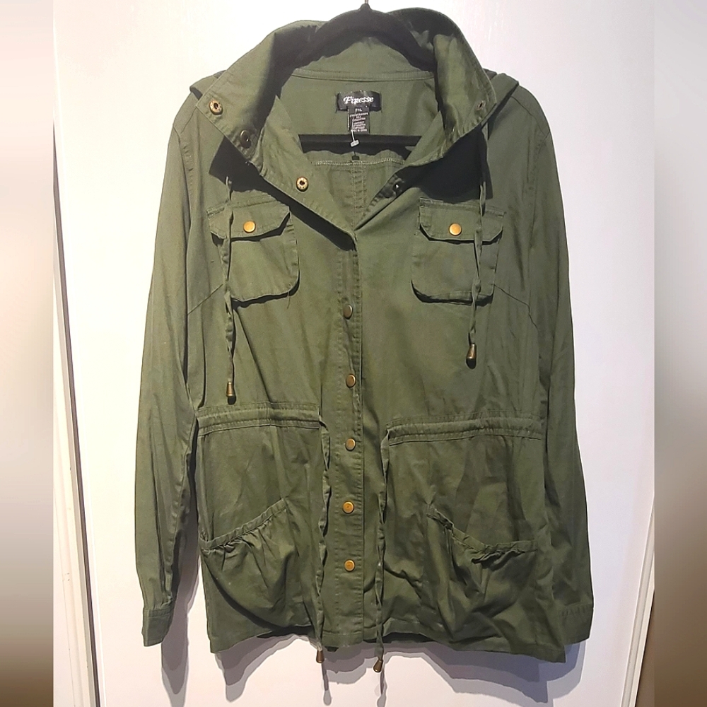 Finesse Green Hooded Jacket